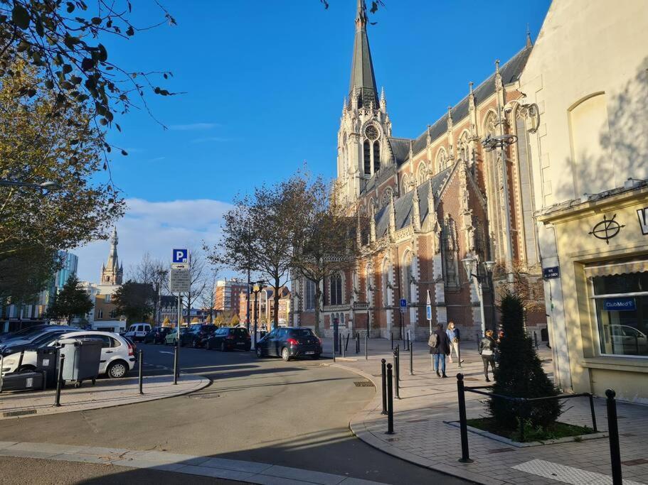 Bel Appartement 3 Suites Privatives Hyper Centre Tourcoing Esterno foto
